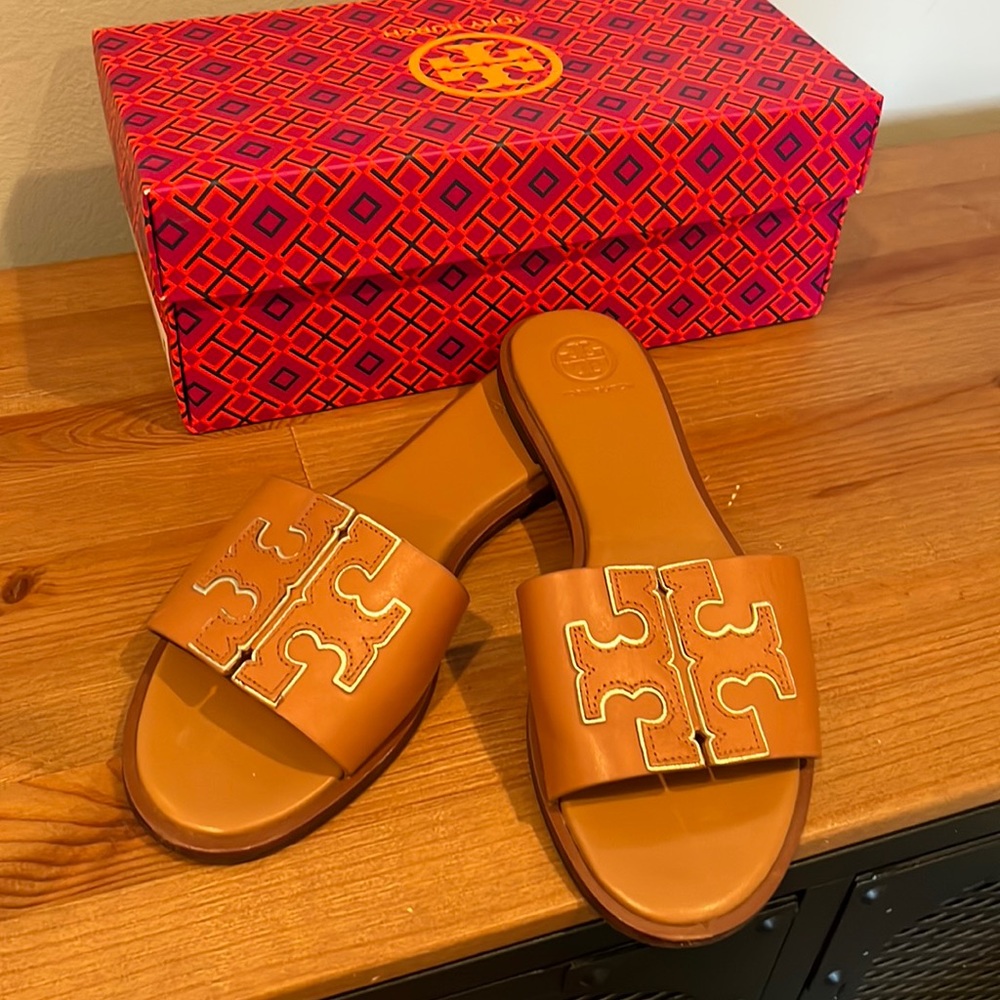 Tory burch Ines Slide Tan/Spark Gold size 8